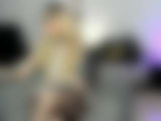 shiira's Live Sex Cam Show