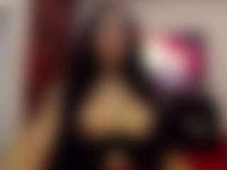 Mia Hernandez's Live Sex Cam Show