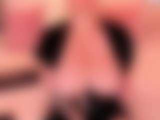 AbbyHertsson's Live Sex Cam Show