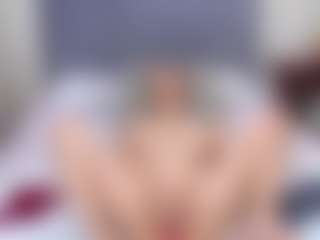 chanell-mkain's Live Sex Cam Show