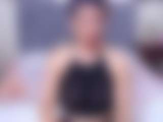 chanell-mkain's Live Sex Cam Show