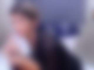 chanell-mkain's Live Sex Cam Show