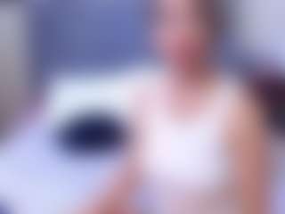 chanell-mkain's Live Sex Cam Show