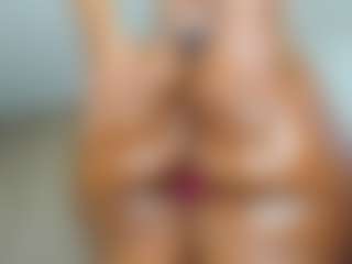 GENESISSANDOVAL's Live Sex Cam Show
