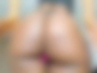 Live cam show with GENESISSANDOVAL - Lush on Camsoda
