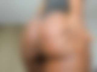 GENESISSANDOVAL's Live Sex Cam Show