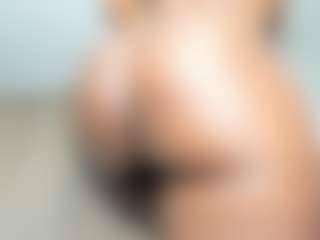 Live cam show with GENESISSANDOVAL - Control on Camsoda