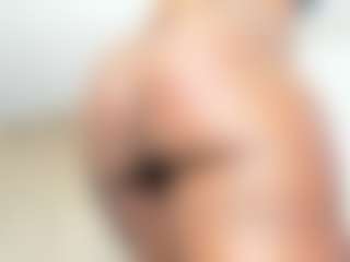GENESISSANDOVAL's Live Sex Cam Show
