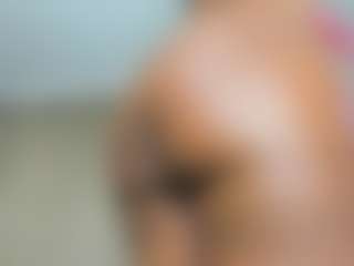 Live cam show with GENESISSANDOVAL - Blowjob Mature on UwU Esports