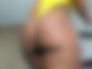 GENESISSANDOVAL's Live Sex Cam Show
