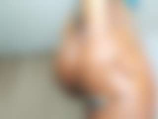 Live cam show with GENESISSANDOVAL - Cosplay Mature on sexylivex.com