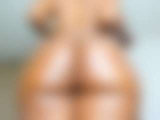GENESISSANDOVAL's Live Sex Cam Show