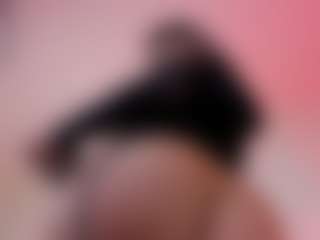 Live cam show with MiaShichell - Big Ass on instabang