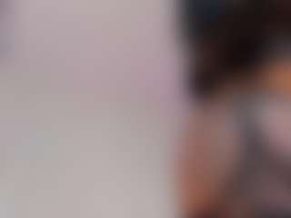 MiaShichell's Live Sex Cam Show