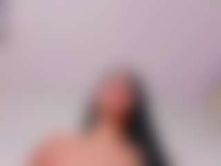 MiaShichell's Live Sex Cam Show