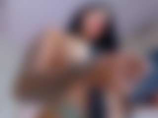 MiaShichell's Live Sex Cam Show