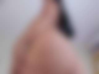 MiaShichell's Live Sex Cam Show