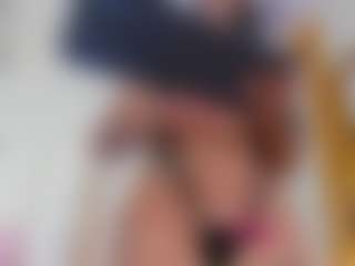 MiaShichell's Live Sex Cam Show