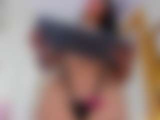 MiaShichell's Live Sex Cam Show