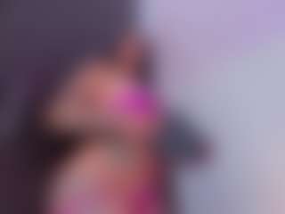 MiaShichell's Live Sex Cam Show