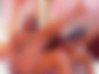 MiaShichell's Live Sex Cam Show