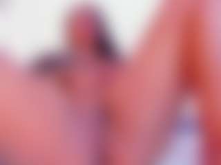 MiaShichell's Live Sex Cam Show