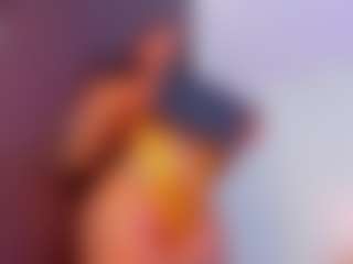 MiaShichell's Live Sex Cam Show