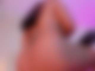 MiaShichell's Live Sex Cam Show