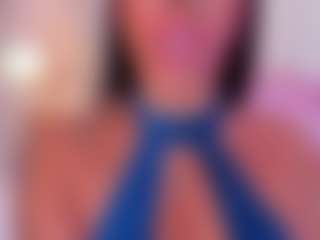 MiaShichell's Live Sex Cam Show