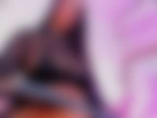 Live cam show with MiaShichell - Tittyfuck on Camsoda