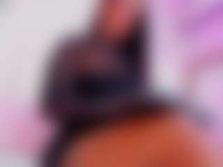 MiaShichell's Live Sex Cam Show