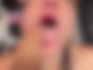 Show de cam en vivo con saahara-kmm - Eating Pussy en Camsoda