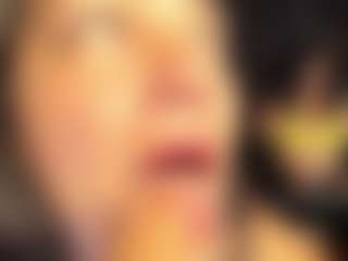 Live cam show with saahara-kmm - Brown Eyes on Cam Slut