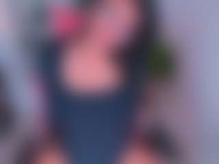 Ashleey18's Live Sex Cam Show