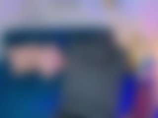 Ashleey18's Live Sex Cam Show