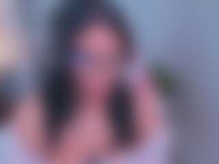 Ashleey18's Live Sex Cam Show