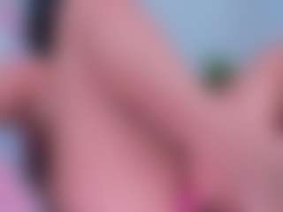 Ashleey18's Live Sex Cam Show