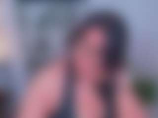 Live cam show with Ashleey18 - Camel Toe on xxxlivecams.org