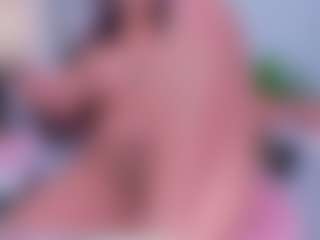 Live cam show with Ashleey18 - Muscle on Camsoda