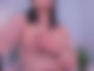 Ashleey18's Live Sex Cam Show