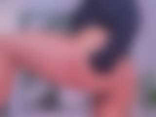 Ashleey18's Live Sex Cam Show