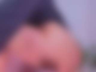 Ashleey18's Live Sex Cam Show