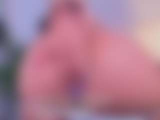 Ashleey18's Live Sex Cam Show