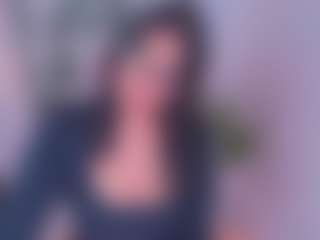 Ashleey18's Live Sex Cam Show