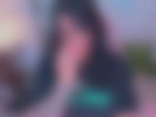 Live cam show with Ashleey18 - Camel Toe on LiveSexCams6
