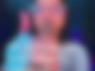 Ashleey18's Live Sex Cam Show