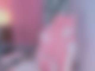 Ashleey18's Live Sex Cam Show