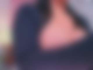 Live cam show with Ashleey18 - Camel Toe on Camming Site