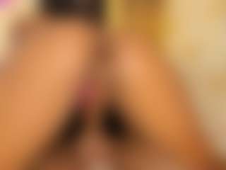 Live cam show with NATALIE-PARKER - Petite on Dolls Live