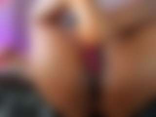 Live cam show with NATALIE-PARKER - Athletic Teen (18+) on liverealitysex.com